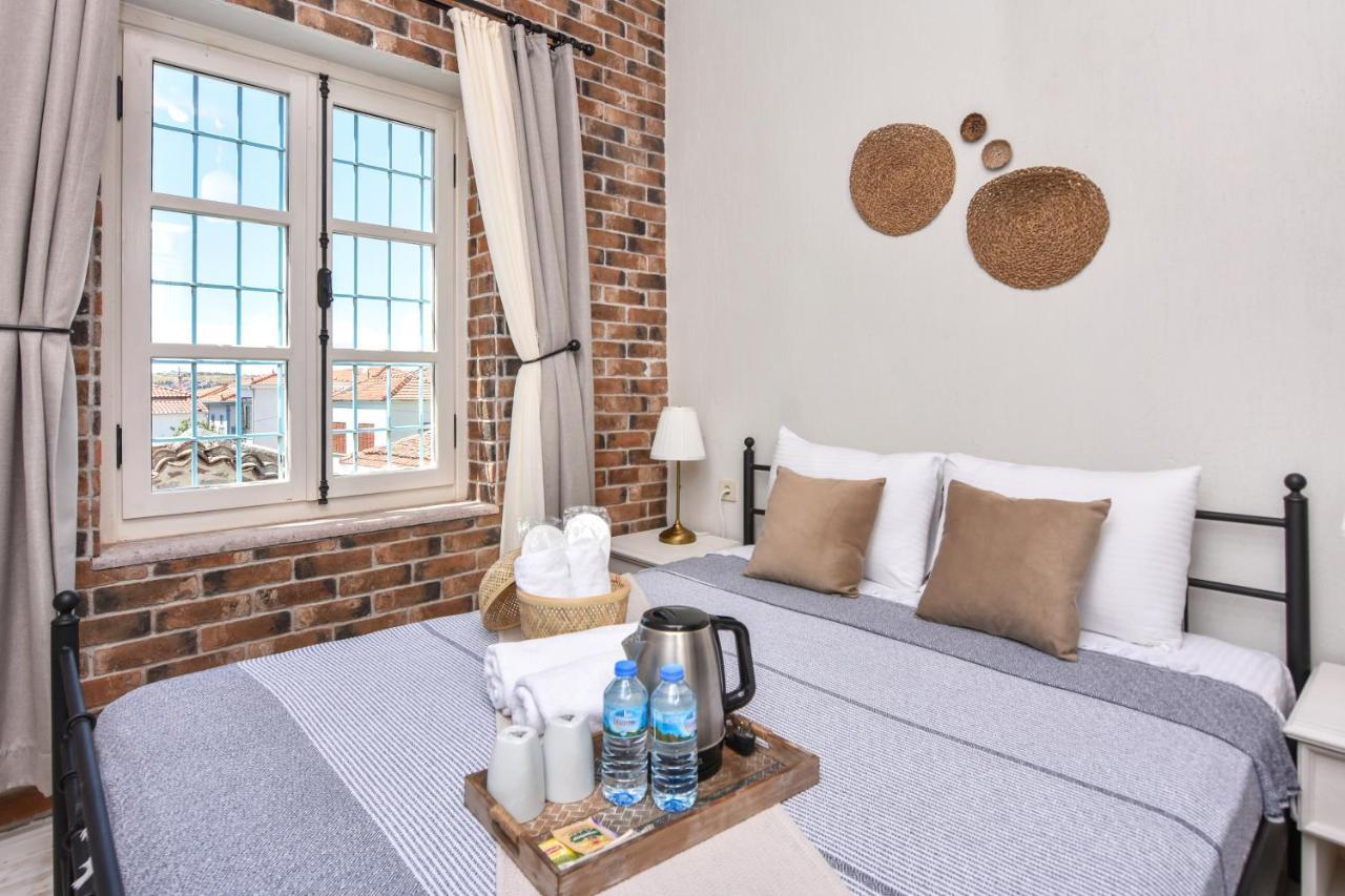 Lunaria Guest House Айвалык Экстерьер фото