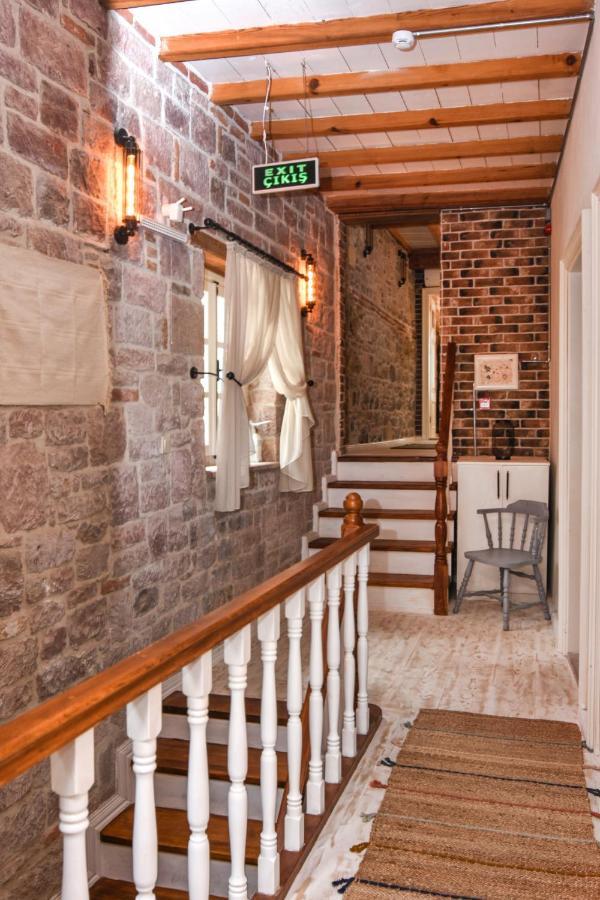 Lunaria Guest House Айвалык Экстерьер фото