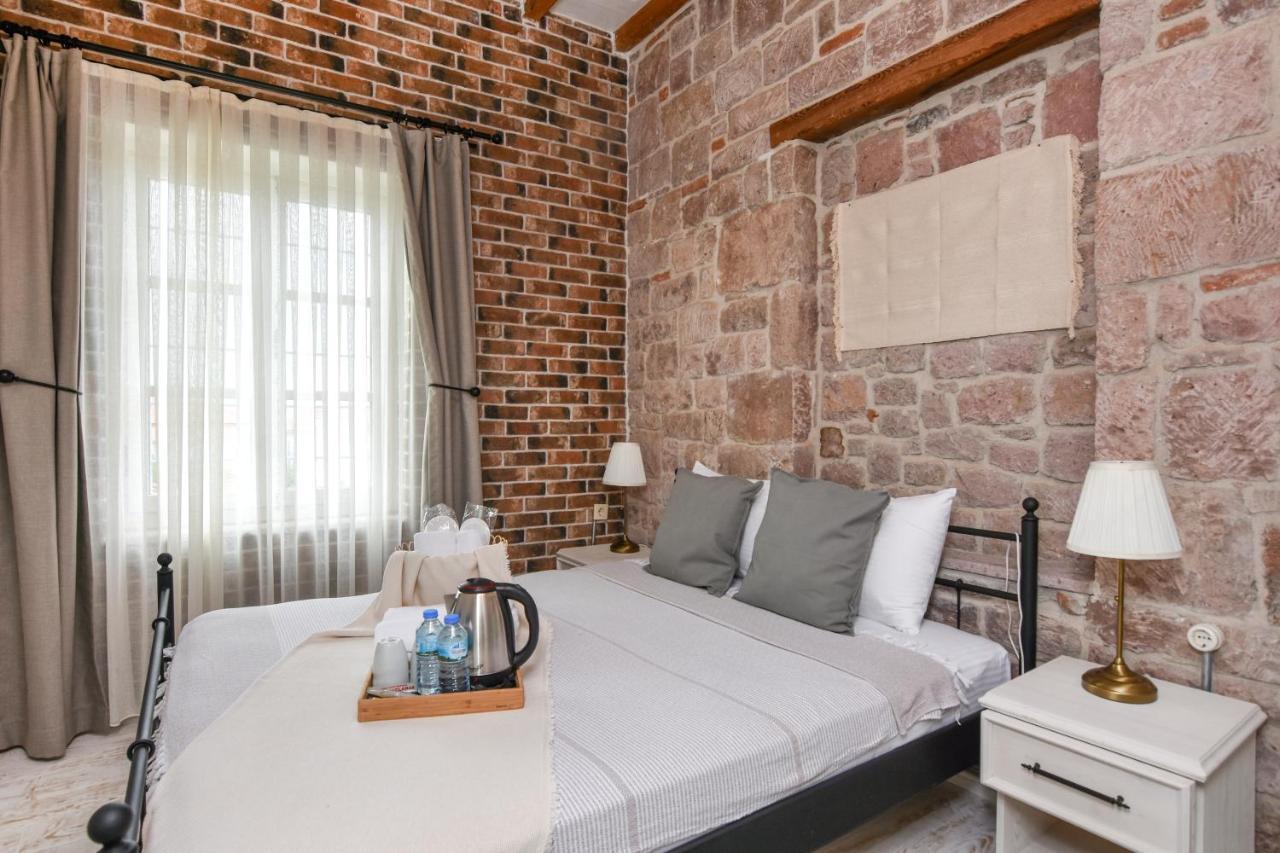 Lunaria Guest House Айвалык Экстерьер фото