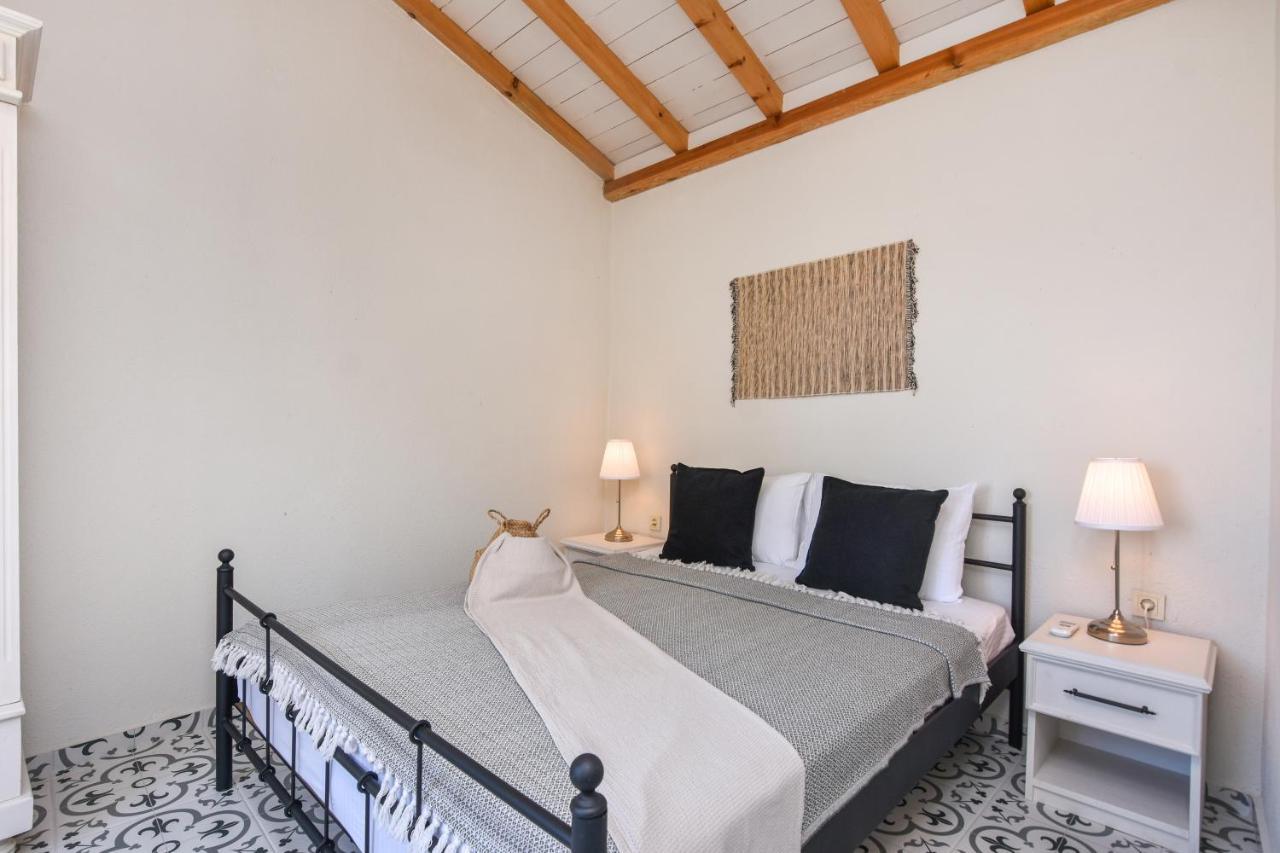 Lunaria Guest House Айвалык Экстерьер фото