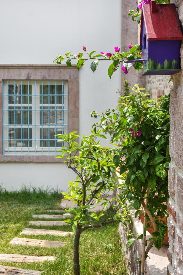 Lunaria Guest House Айвалык Экстерьер фото